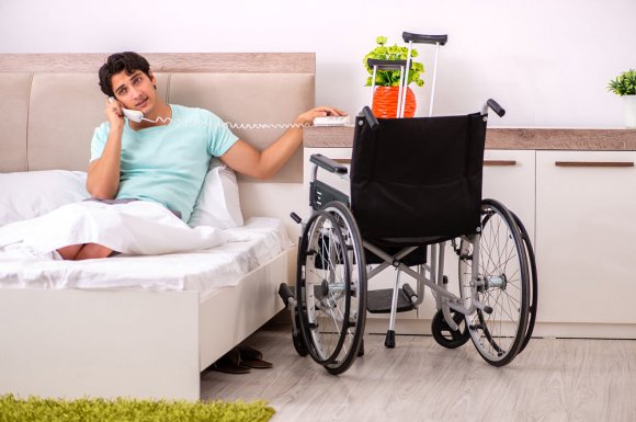 Professionnel pour la vente de fauteuil roulant - Grignon - Pharmacie Schutz